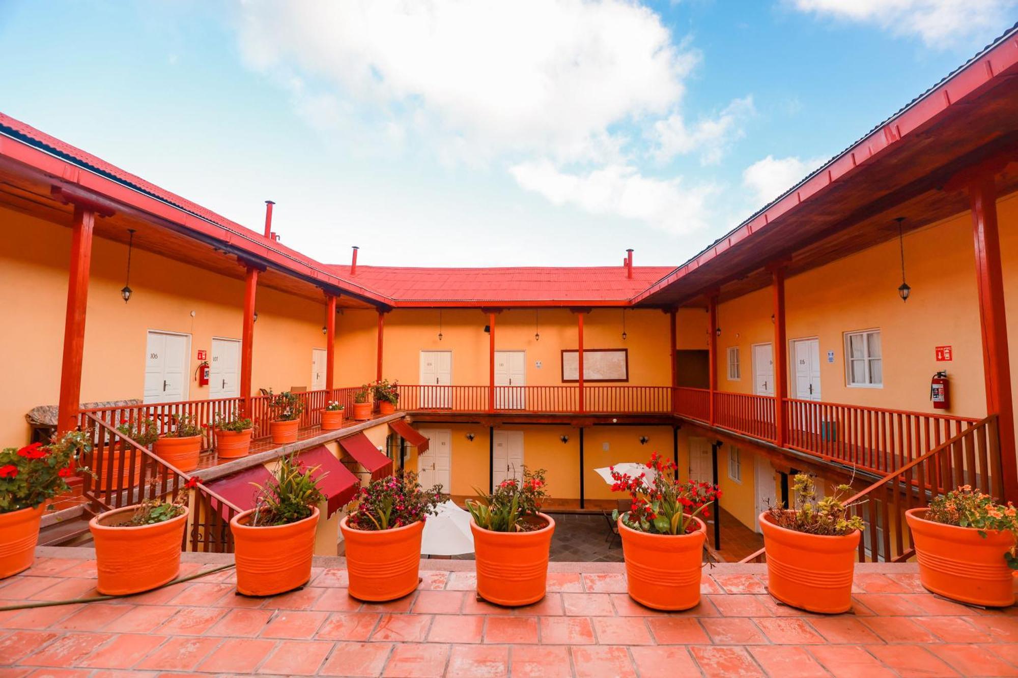 Hotel Real Del Monte Mineral del Monte Bagian luar foto